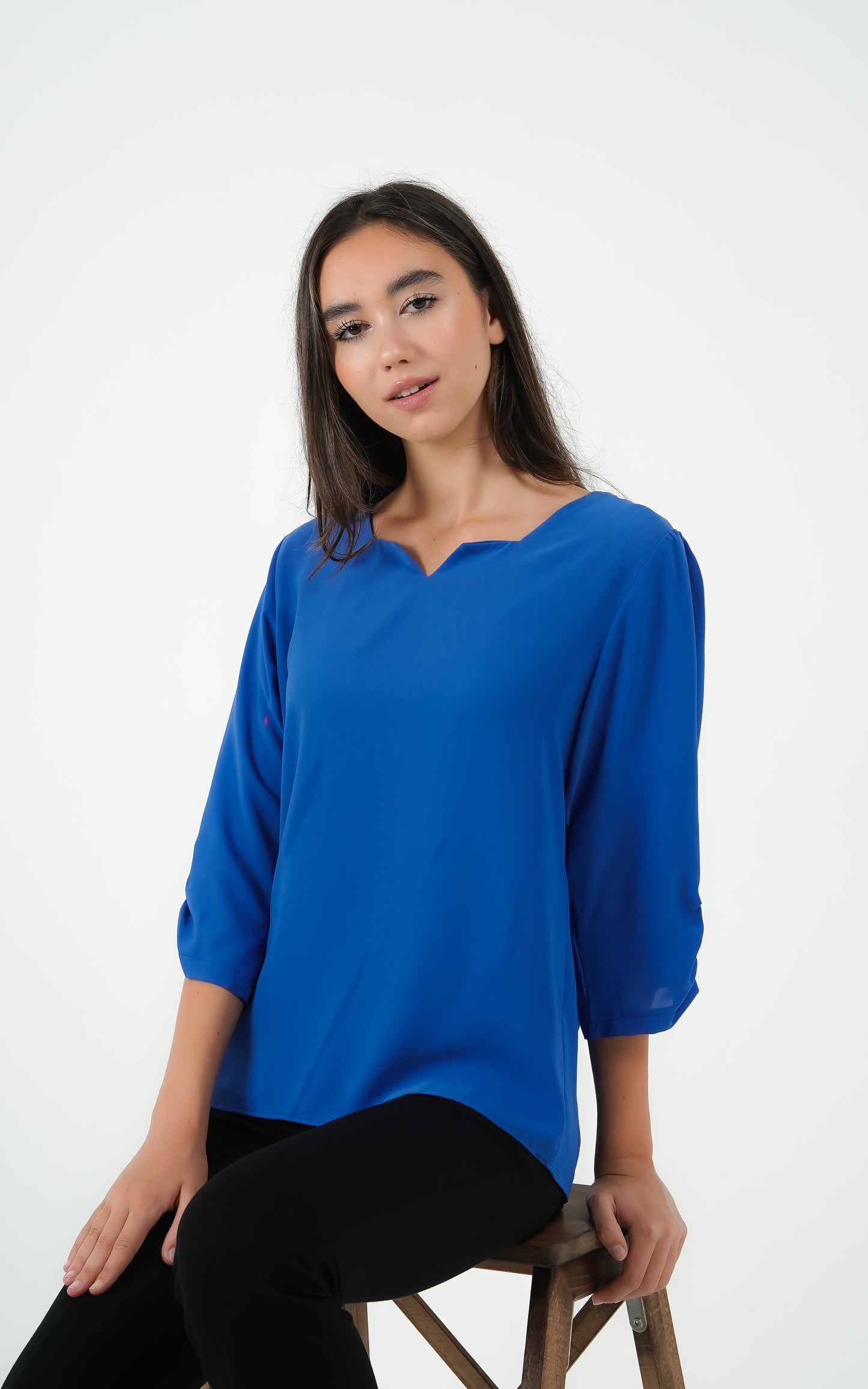 Round neck full sleeves