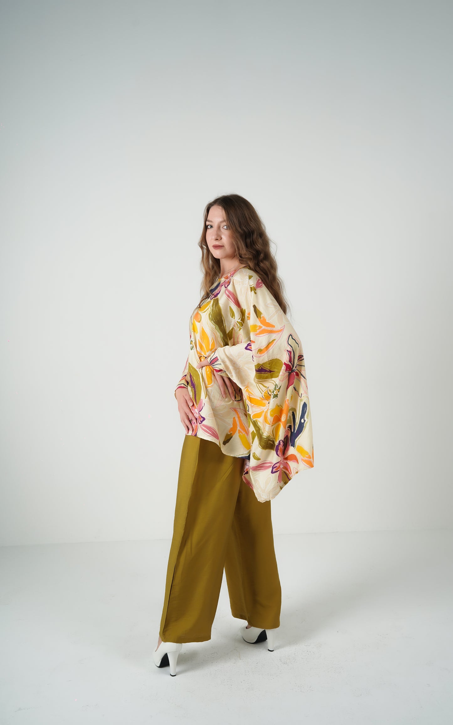 Abstract Elegance Kaftan set