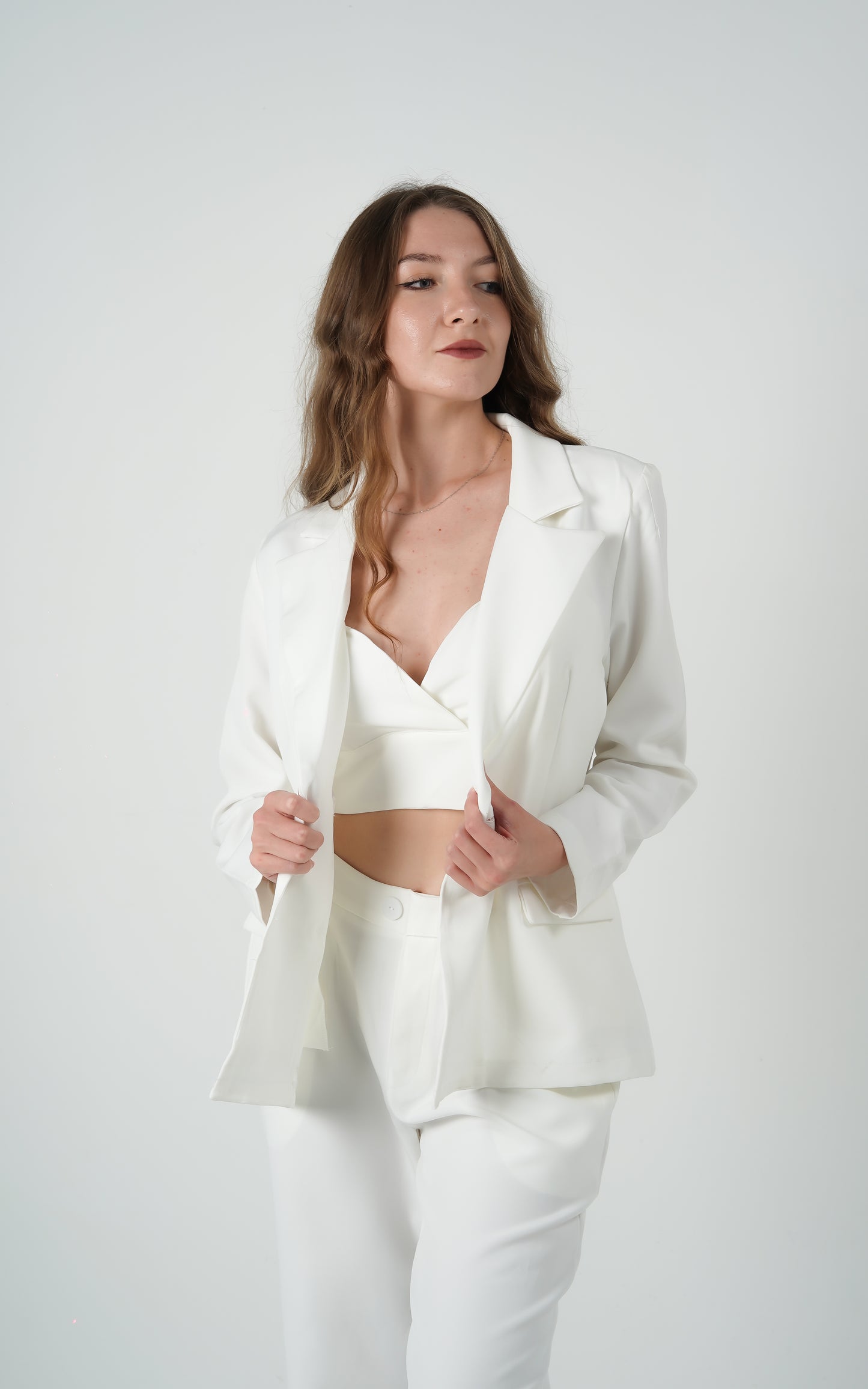 Iconic Elegance Blazer Trio White