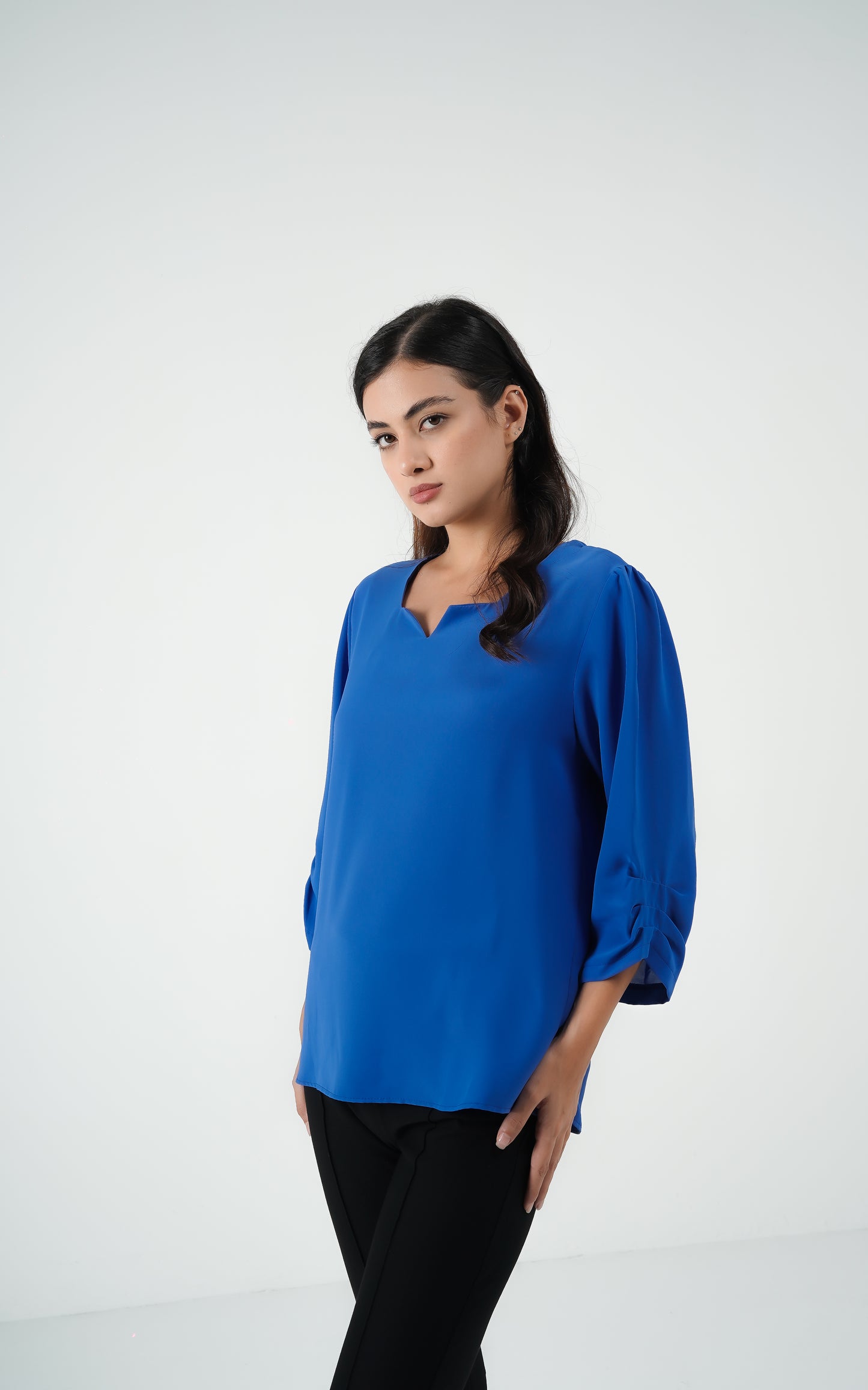Round neck full sleeves