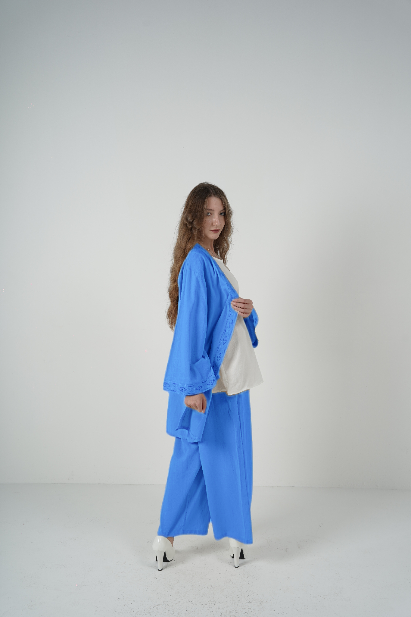 Desert Dusk Embroidered 3-Piece Kaftan Set